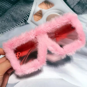 Fur style square oversize sunglasses